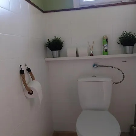 Zabszalma Vendeghaz Lägenhet *