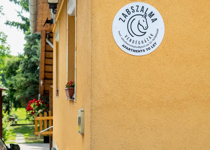 Zabszalma Vendeghaz